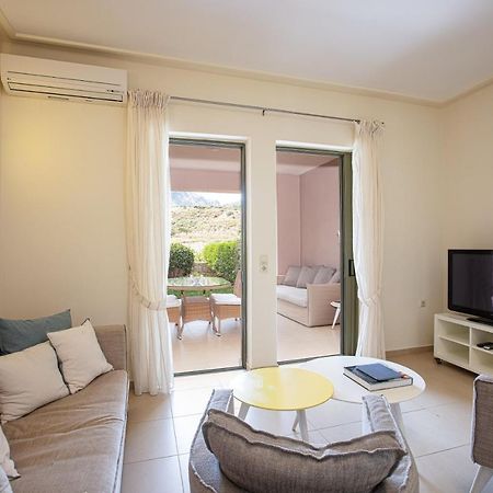 A & C Homes Πλακιάς Εξωτερικό φωτογραφία